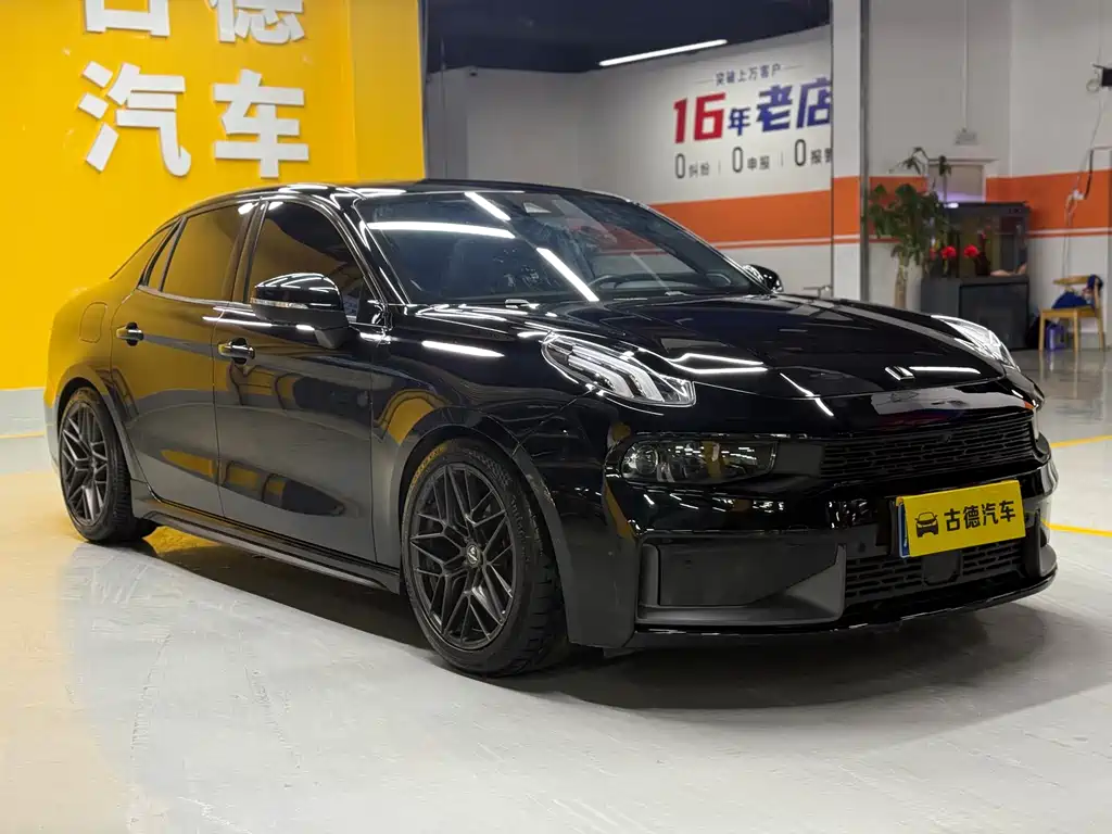 Lynk & Co 03 2021