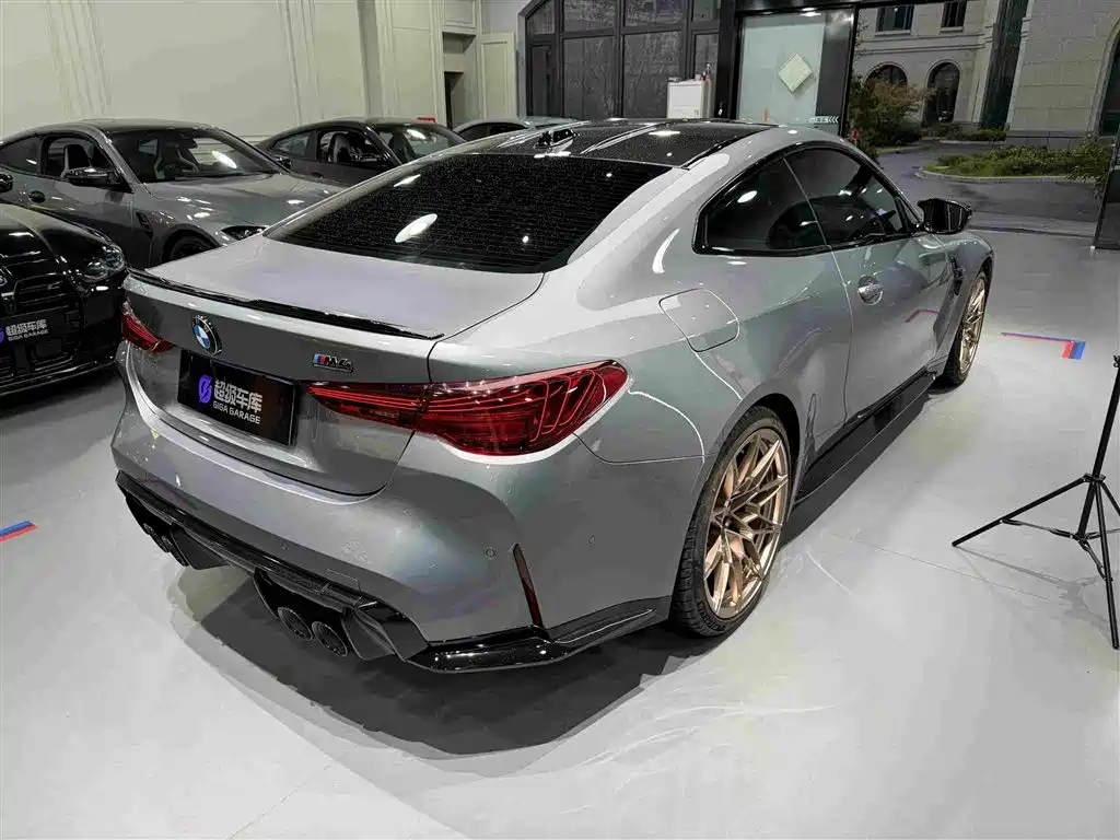 BMW M4 2024