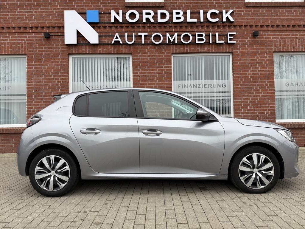 Peugeot 208 2021