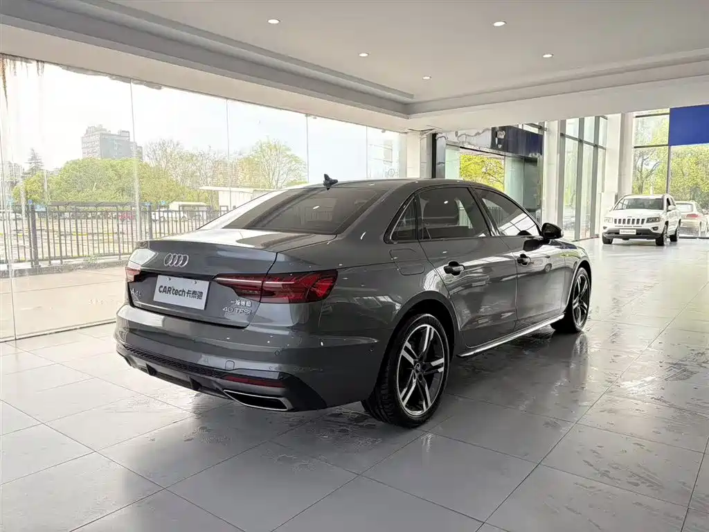 Audi A4 2022