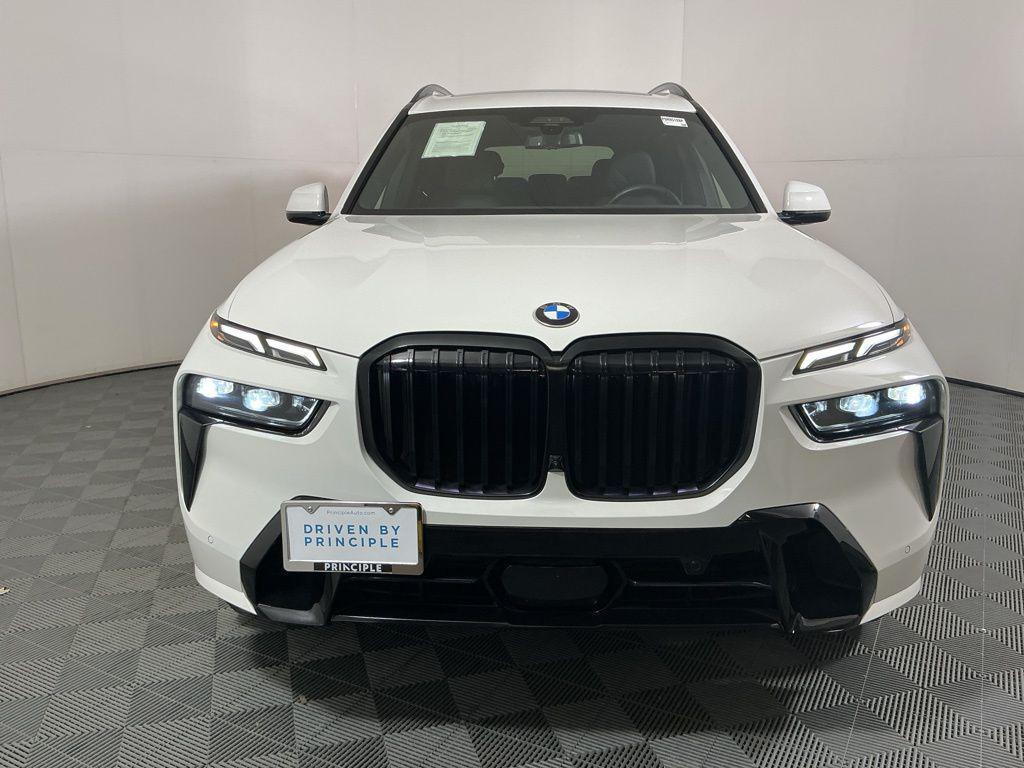 BMW X7 2023