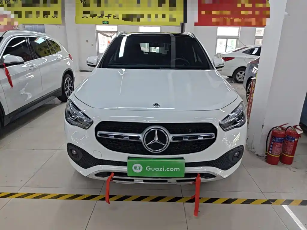 Mercedes-Benz GLA 2021