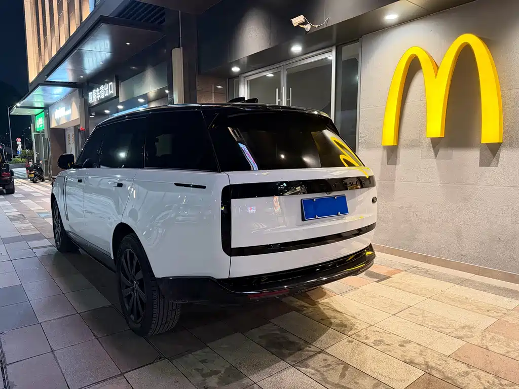 Land Rover Range Rover 2024