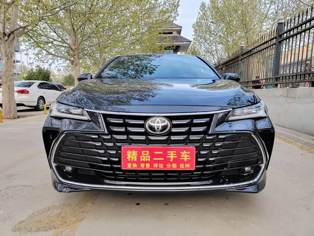Toyota Avalon 2023