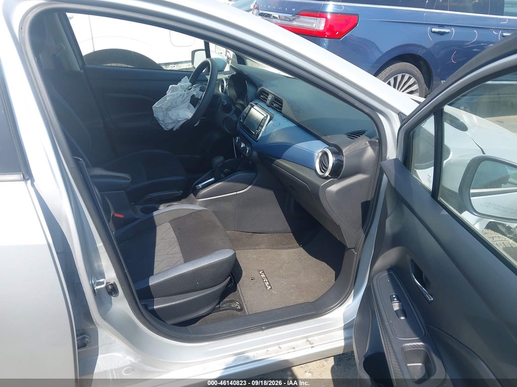 Nissan Versa 2025