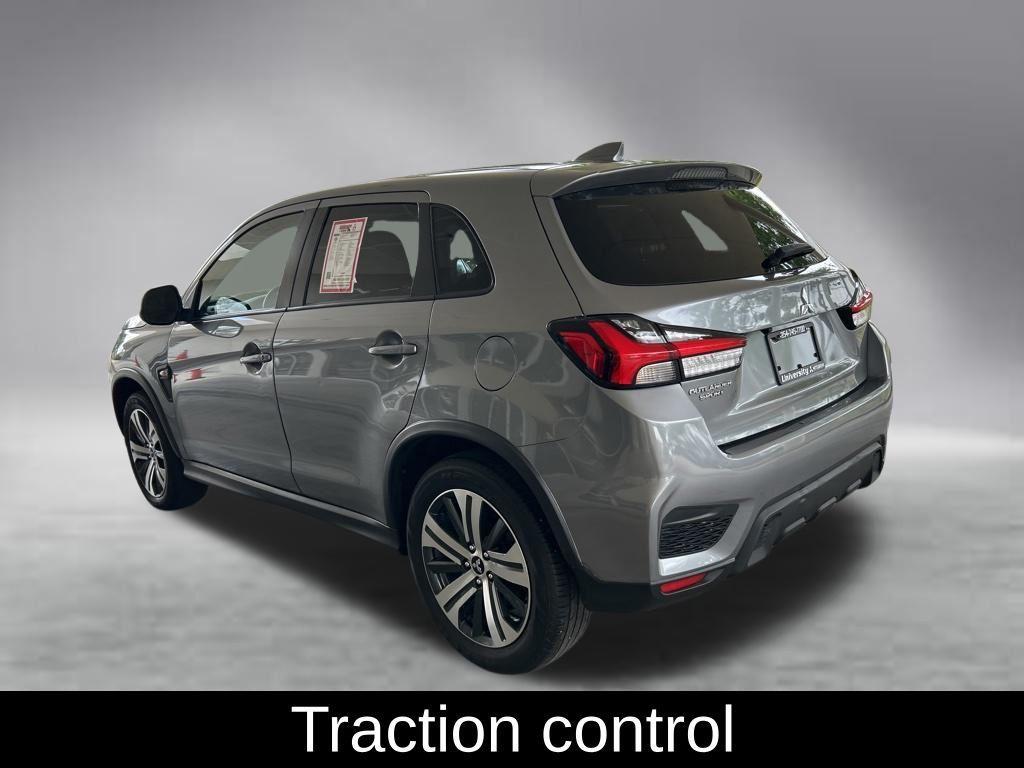 Mitsubishi Outlander Sport 2024