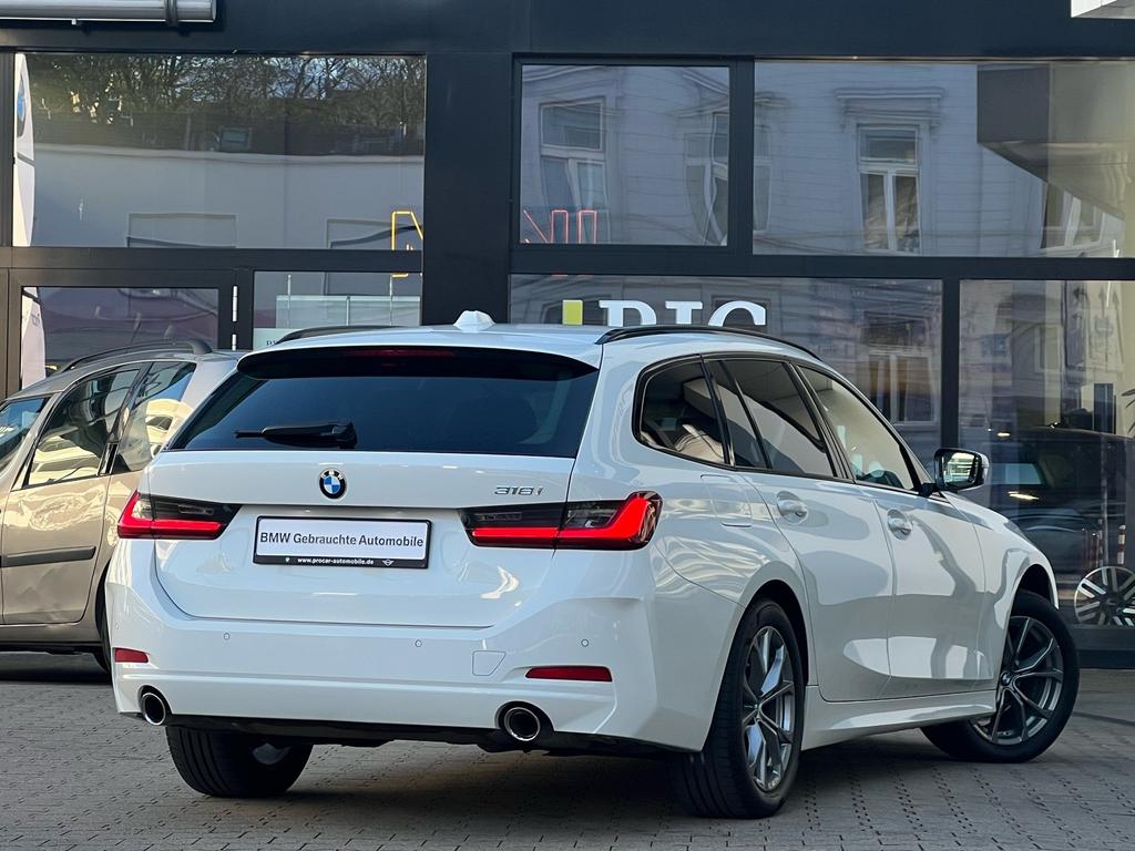 BMW 318 2023