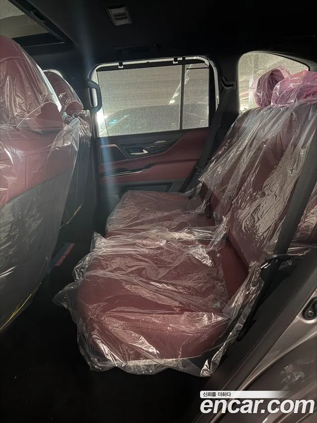 Lexus LX 2025