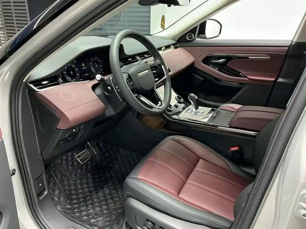 Land Rover Range Rover Evoque 2023