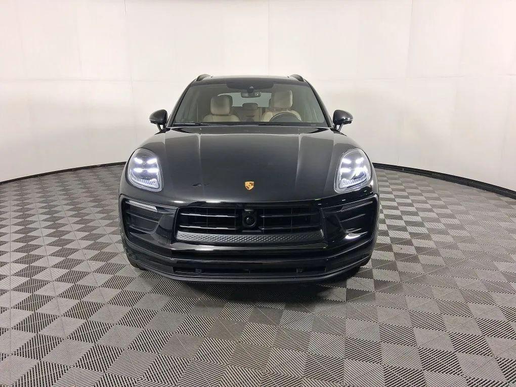 Porsche Macan 2024