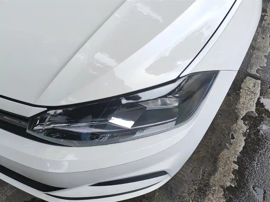 Volkswagen Polo 2021