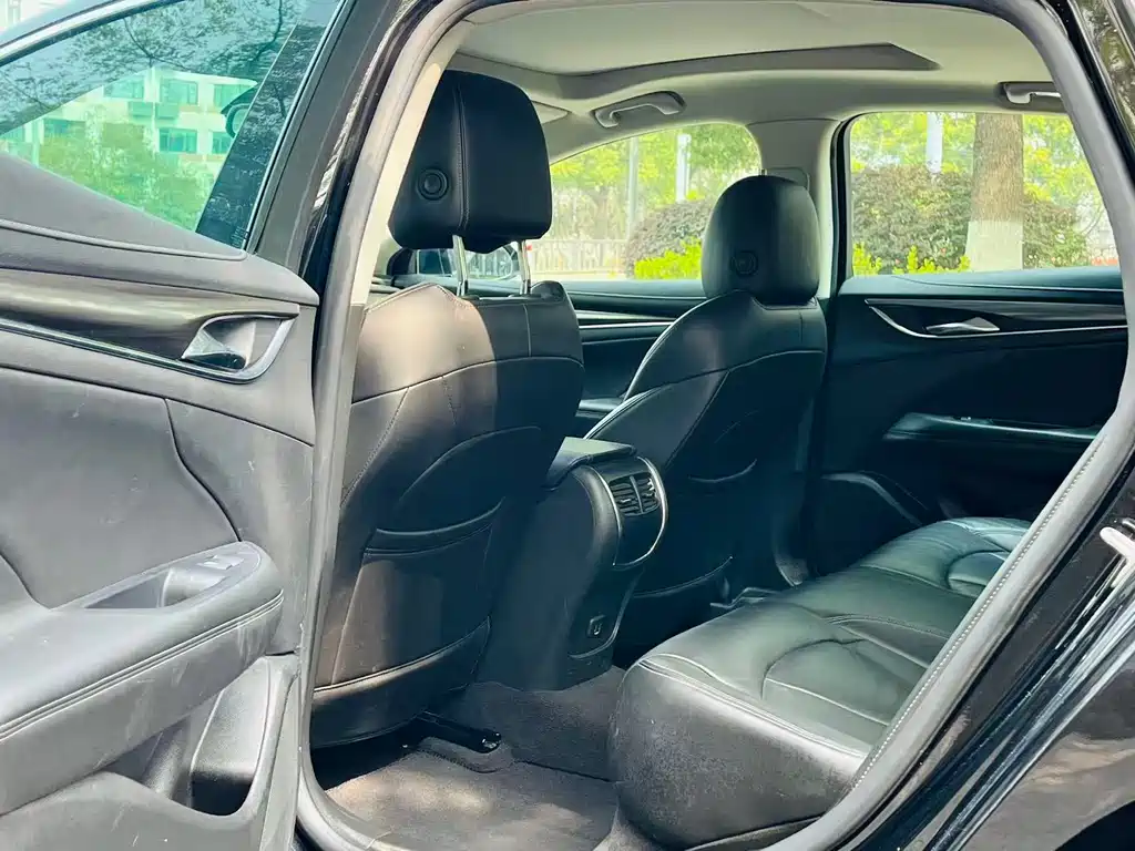 Buick LaCrosse 2021