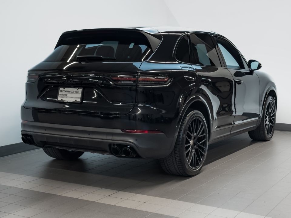 Porsche Cayenne 2022
