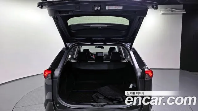 Toyota RAV4 2021