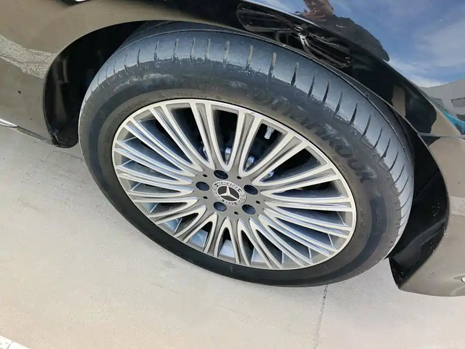 Mercedes-Benz E-Класс 2022