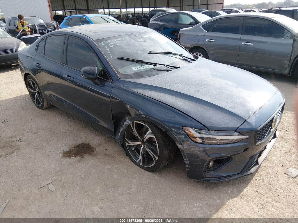 Volvo S60 2024
