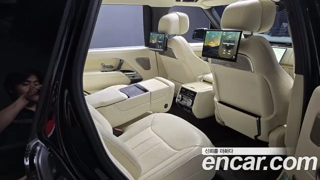 Land Rover Range Rover 2024