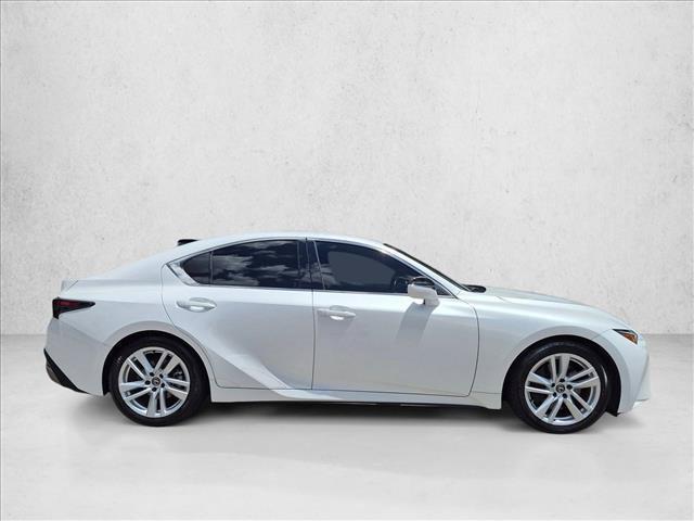 Lexus IS 300 2023