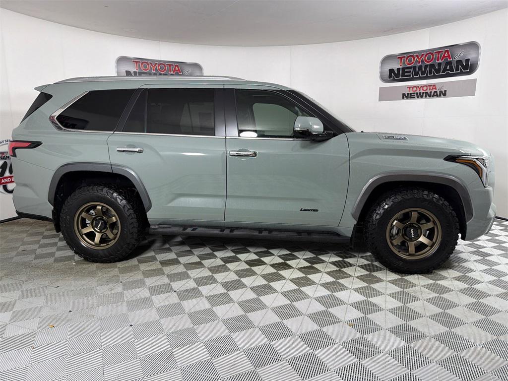 Toyota Sequoia 2024