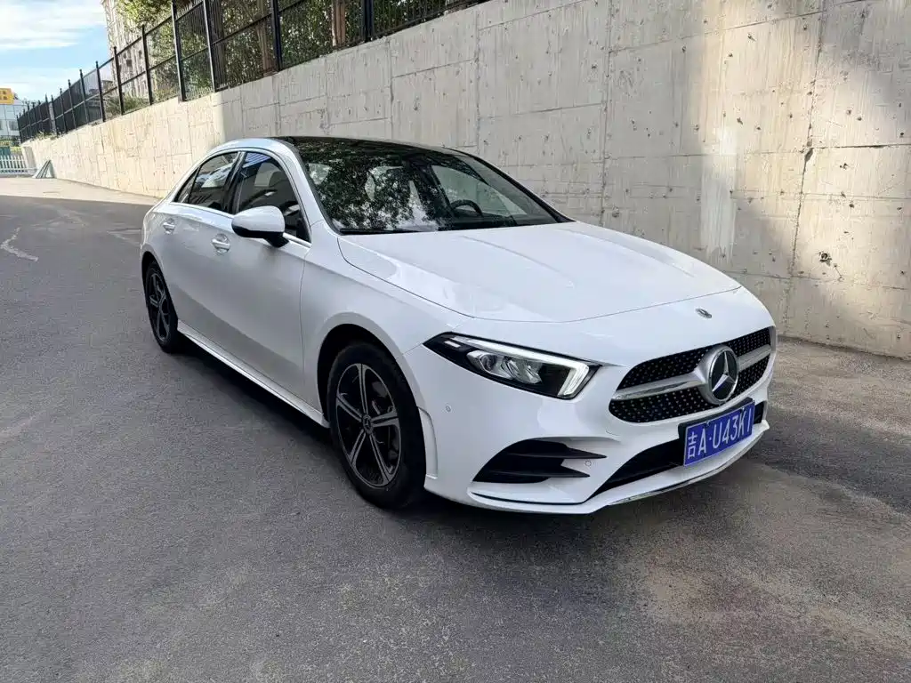 Mercedes-Benz A-Класс 2023