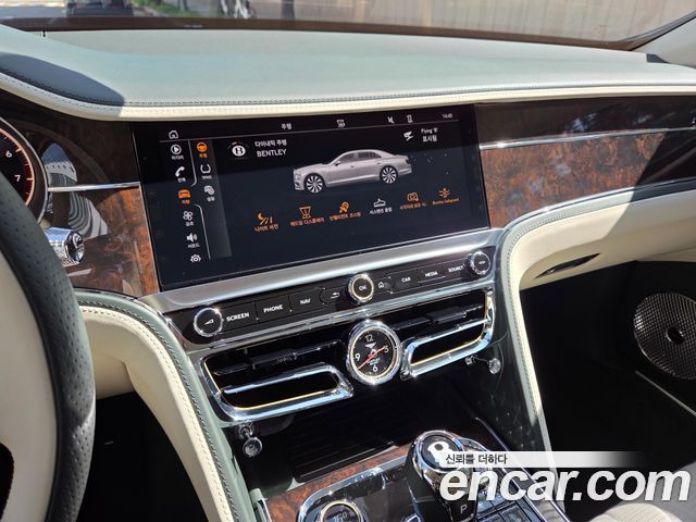 Bentley Flying Spur 2021