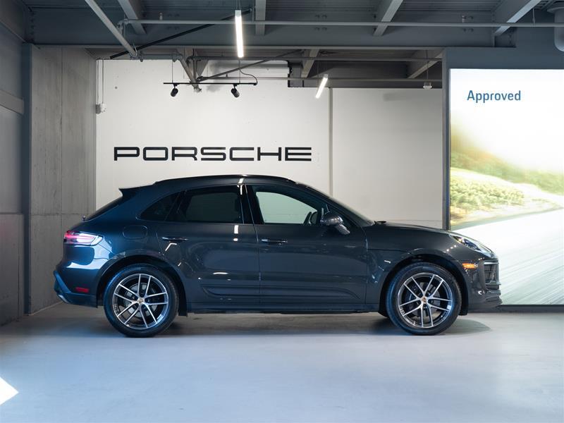 Porsche Macan 2025