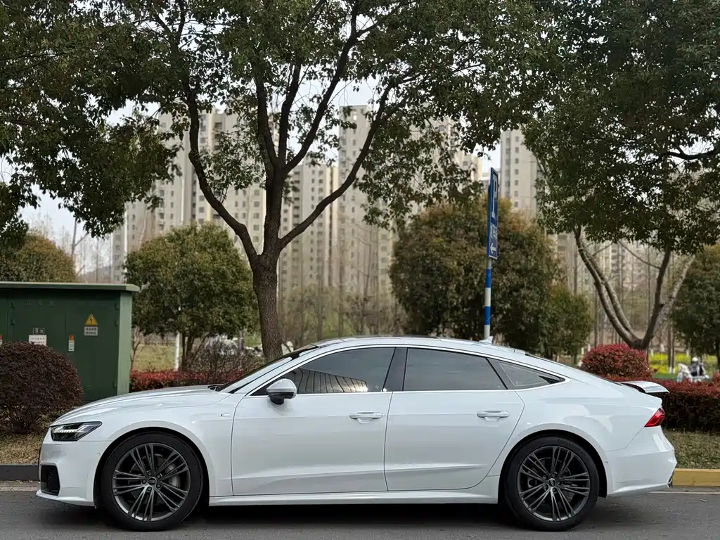 Audi A7 2023