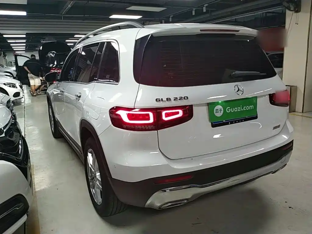 Mercedes-Benz GLB 2022