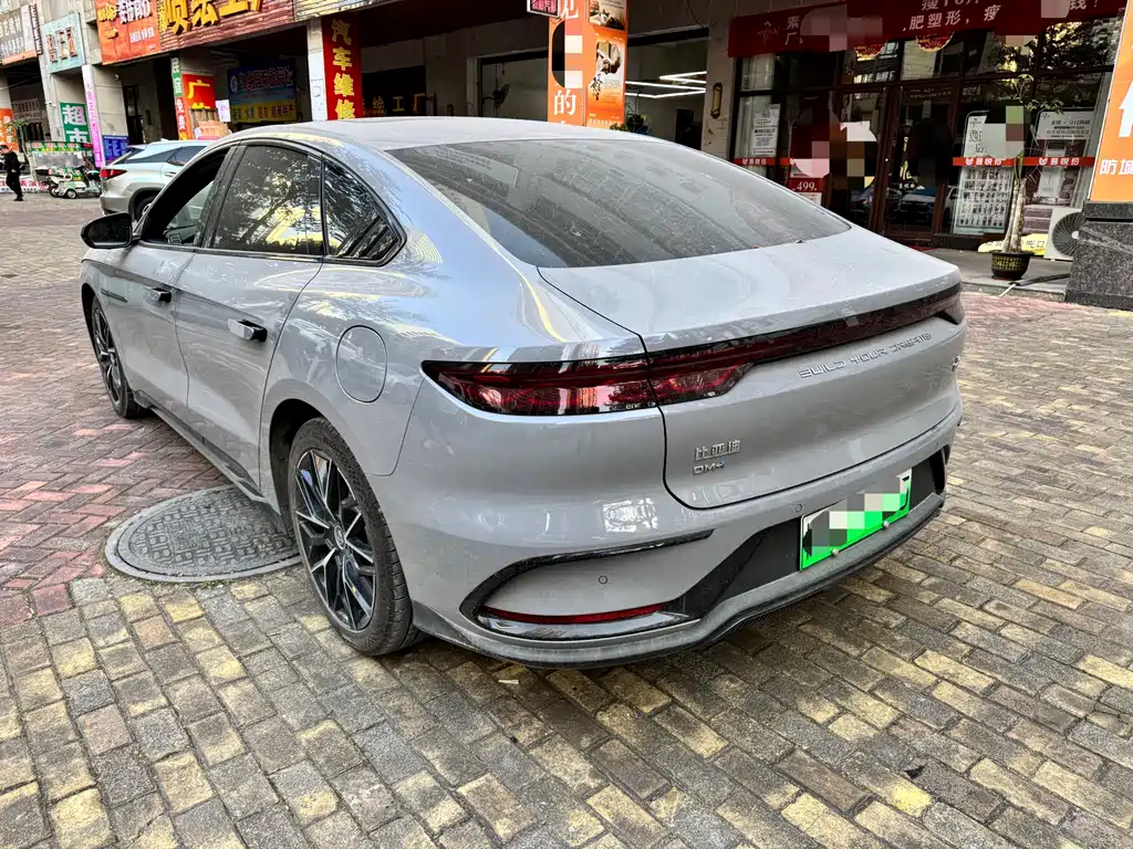 BYD Han 2024