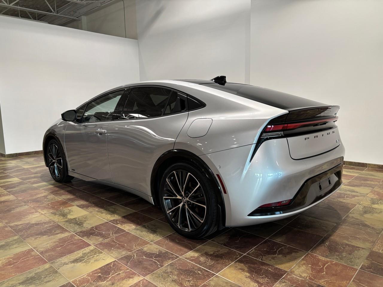Toyota Prius 2024