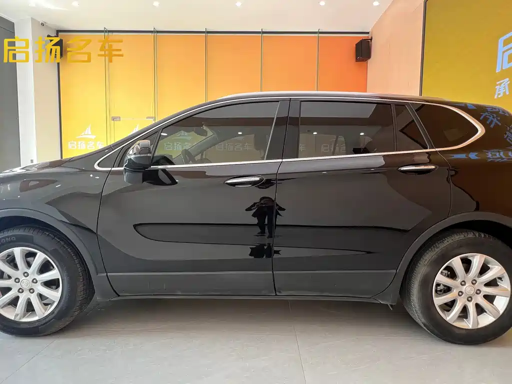 Buick Enclave 2021