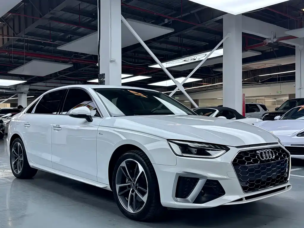 Audi A4 2024