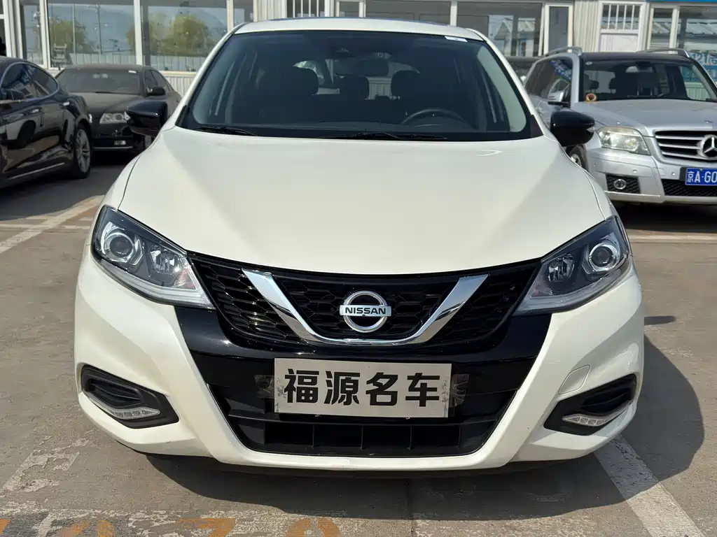 Nissan Tiida 2021
