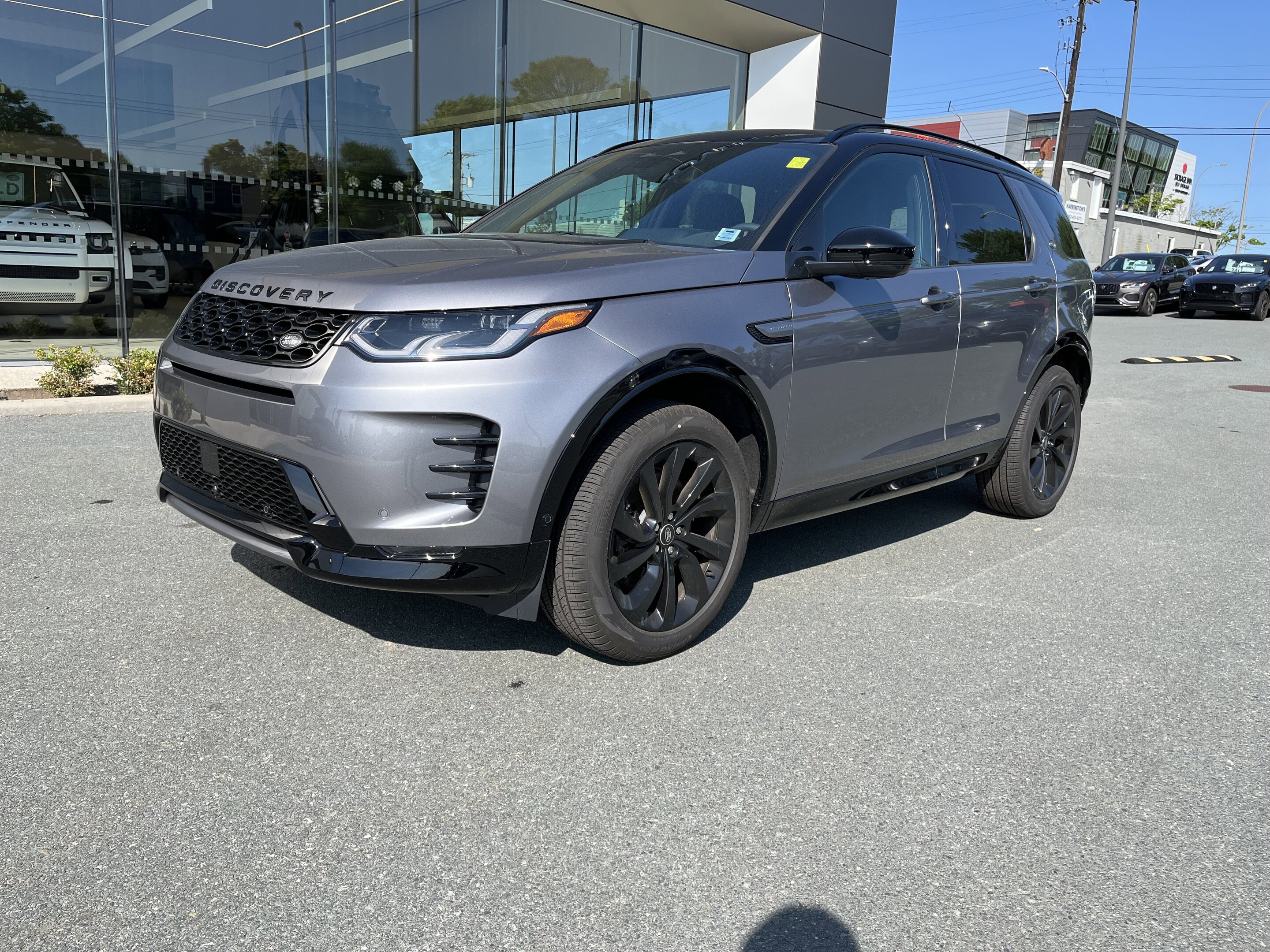 Land Rover Discovery Sport 2025