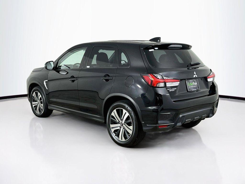 Mitsubishi Outlander Sport 2024