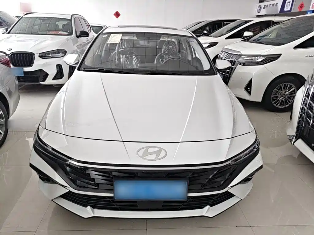 Hyundai Elantra 2026