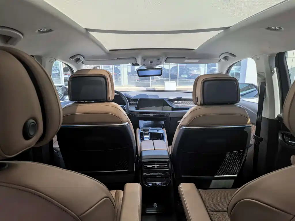 Audi Q6 2025