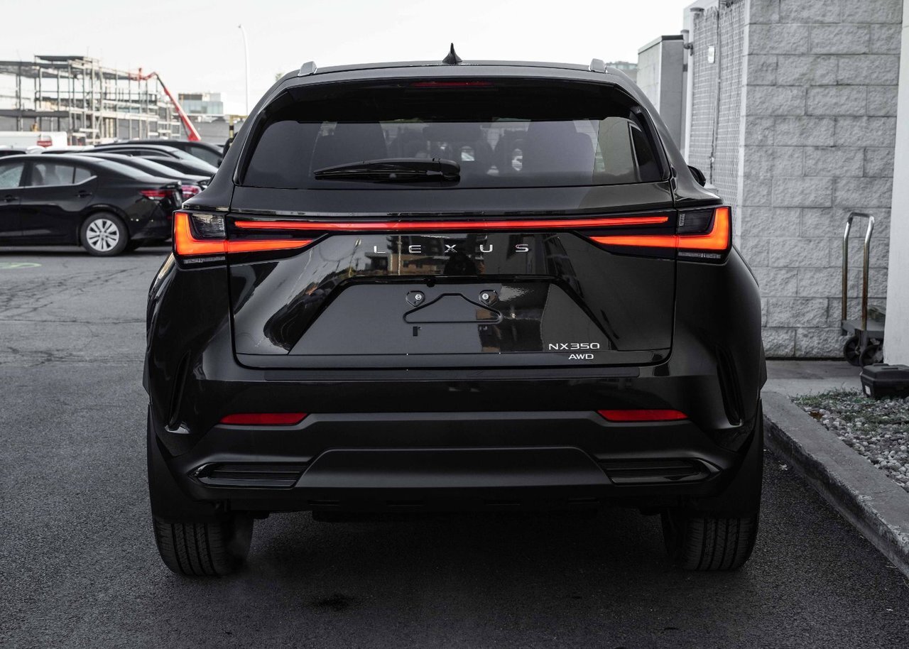 Lexus NX 2026