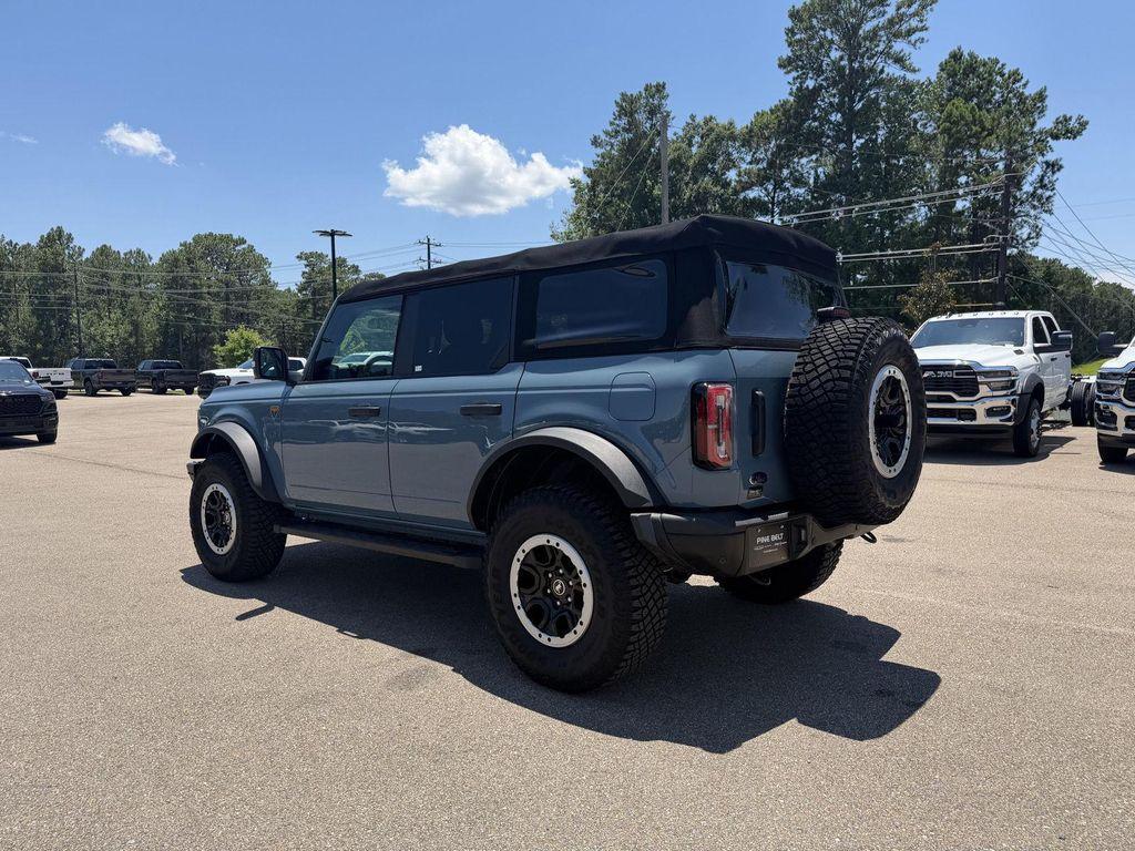 Ford Bronco 2021