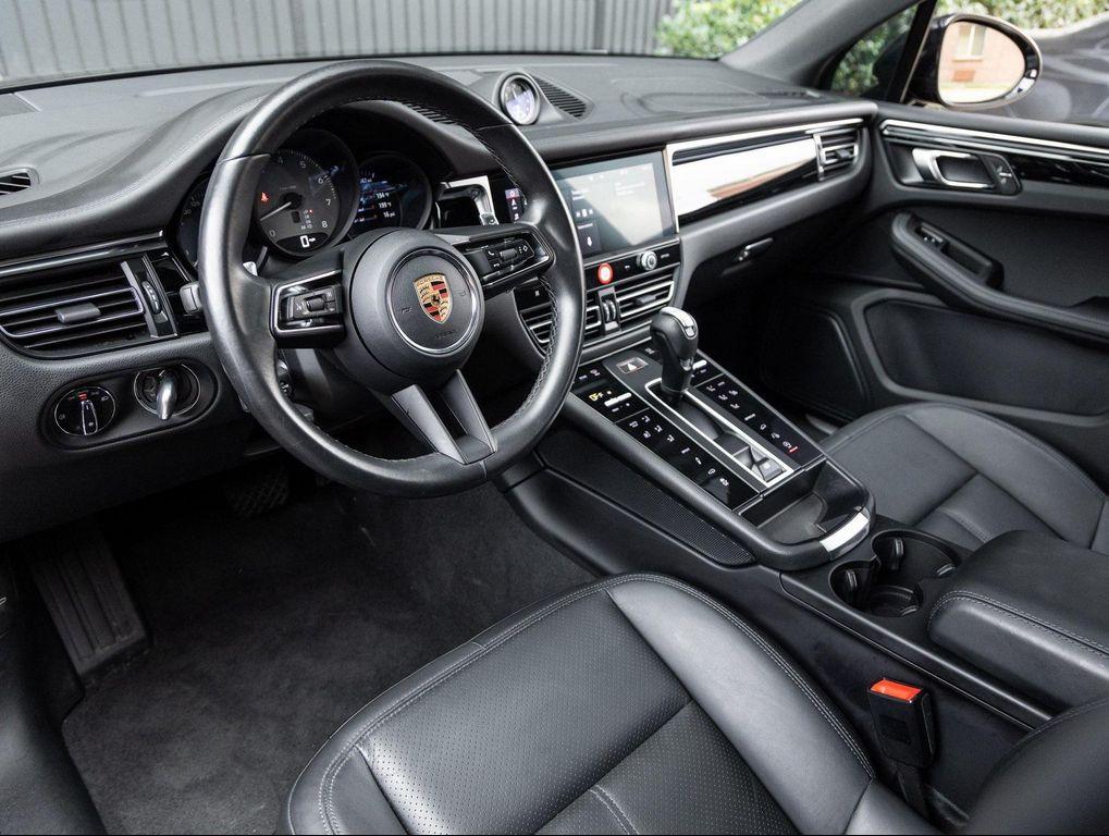 Porsche Macan 2023