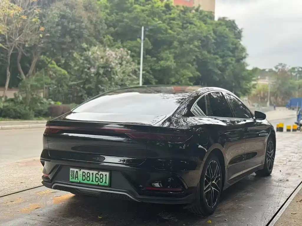 BYD Han 2025