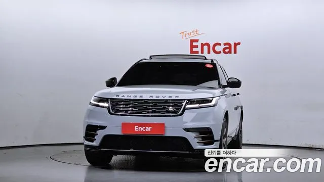 Land Rover Range Rover Velar 2024