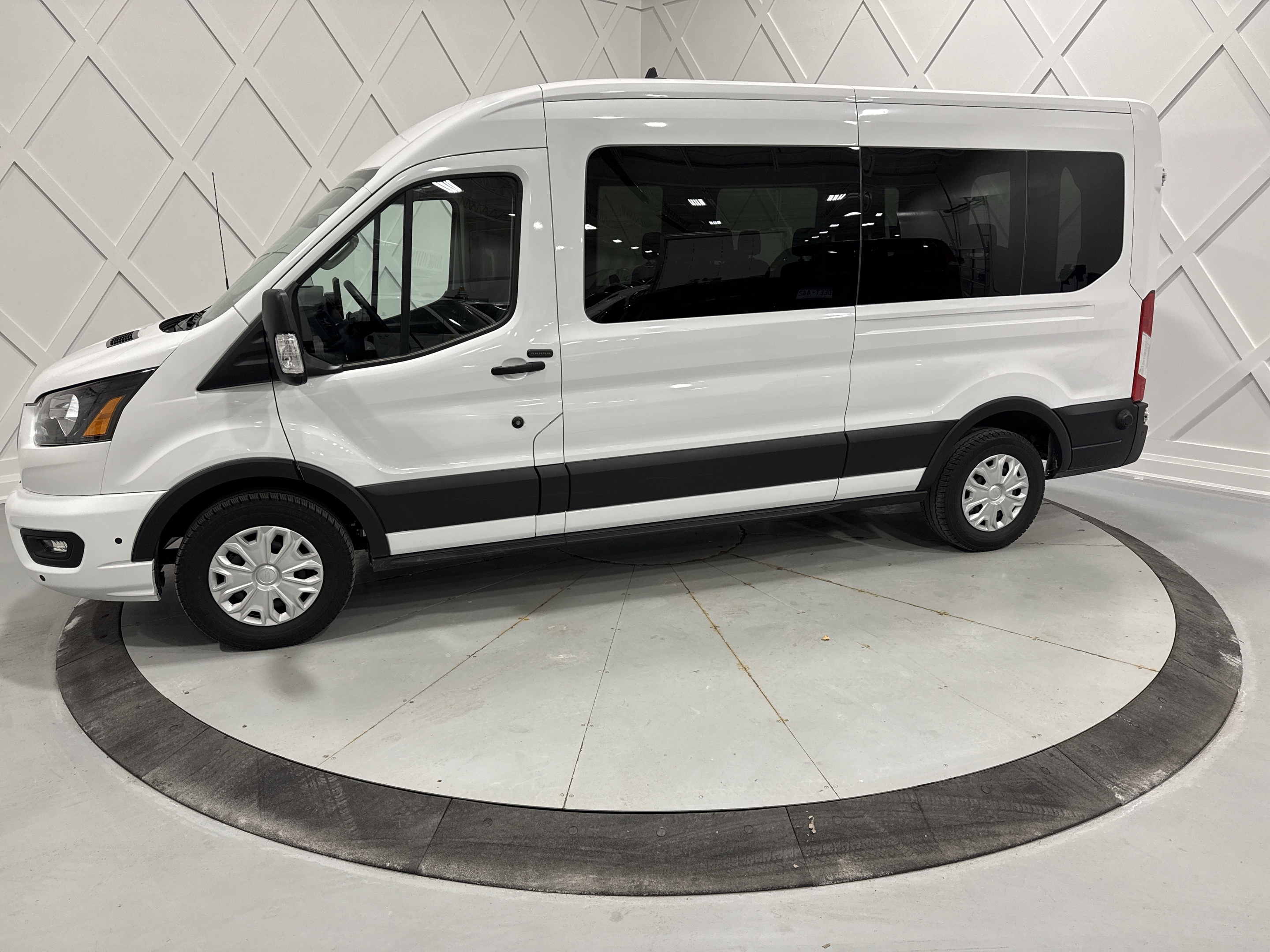 Ford Transit 2024