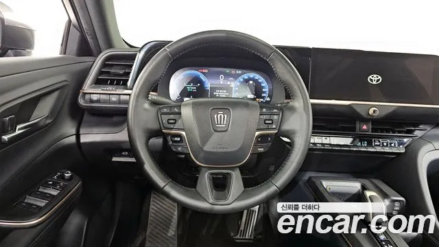 Toyota Crown 2023