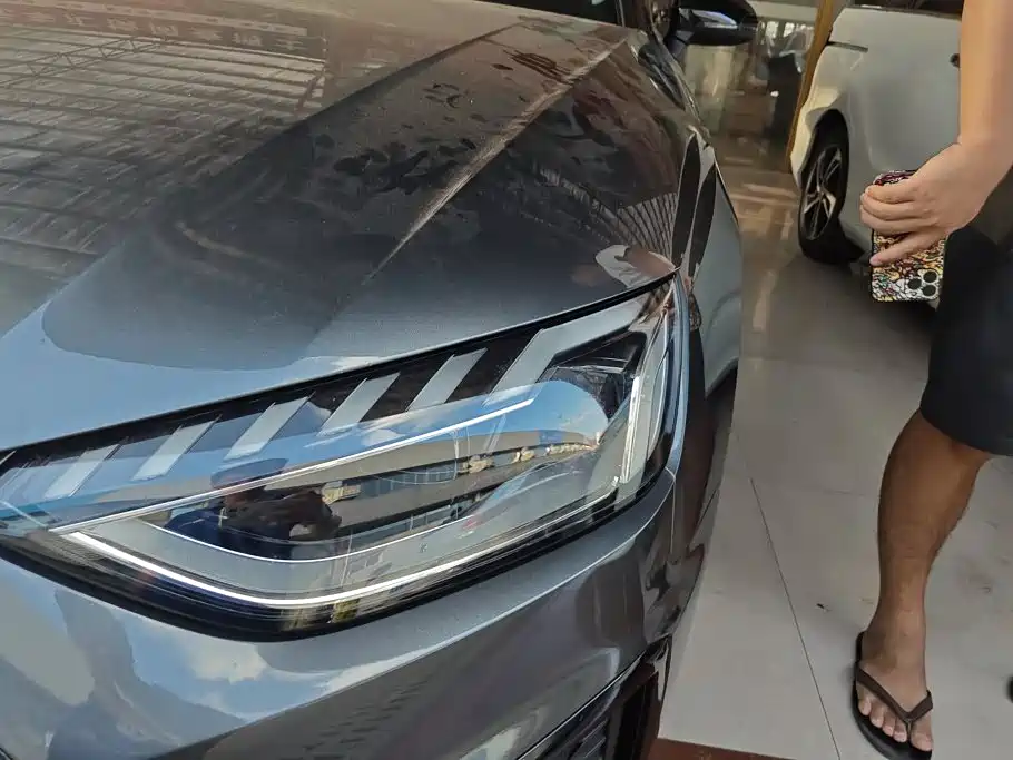 Audi A4 2022