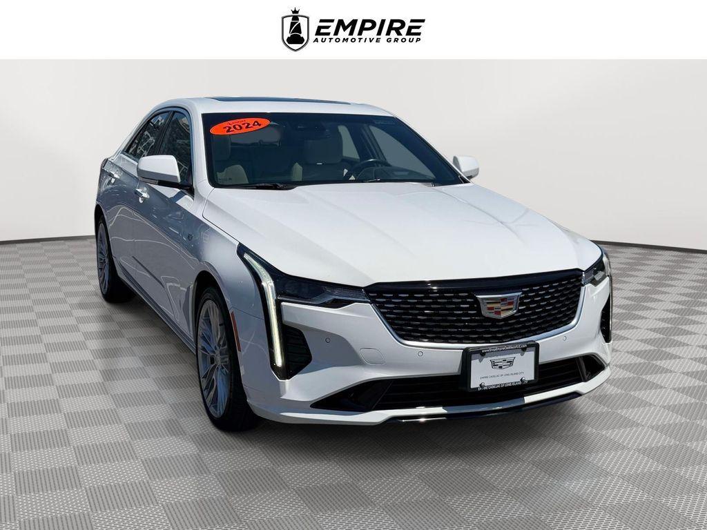 Cadillac CT4 2024
