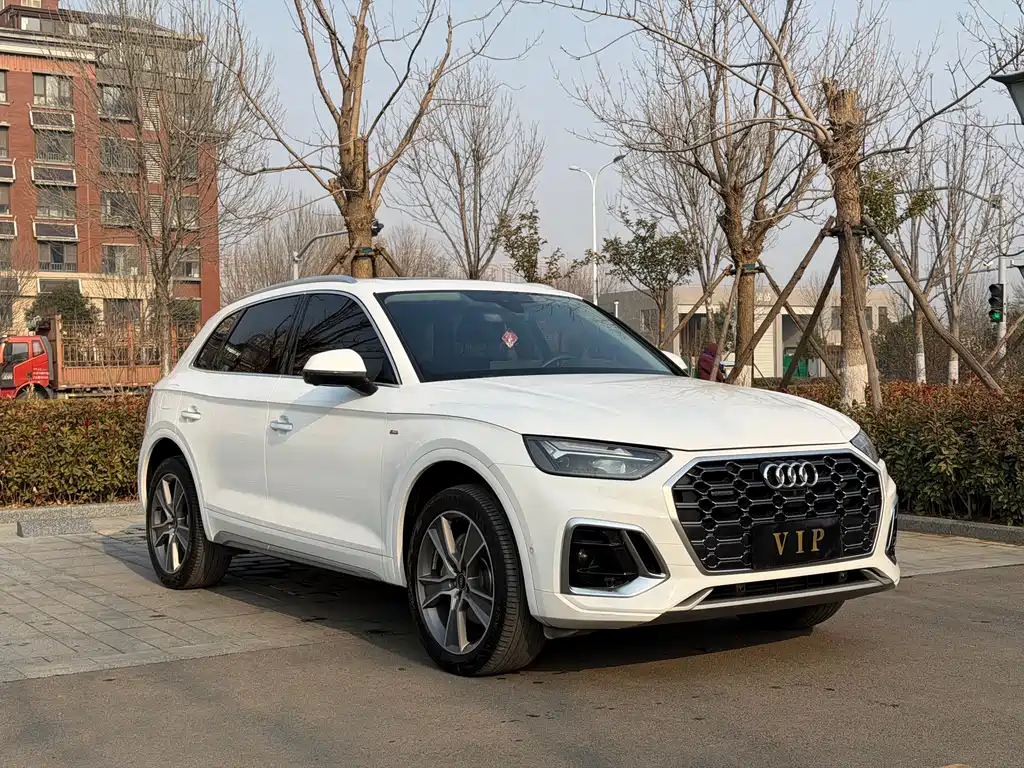 Audi Q5 2021