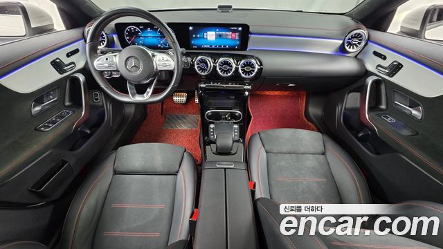 Mercedes-Benz CLA 2023