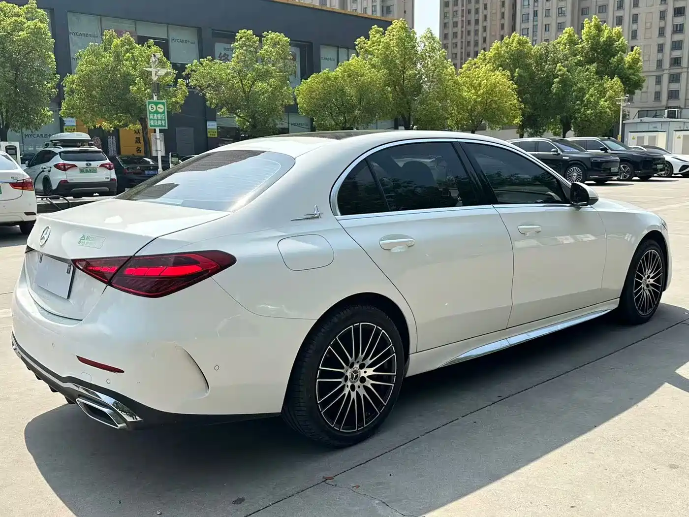 Mercedes-Benz C-Класс 2024