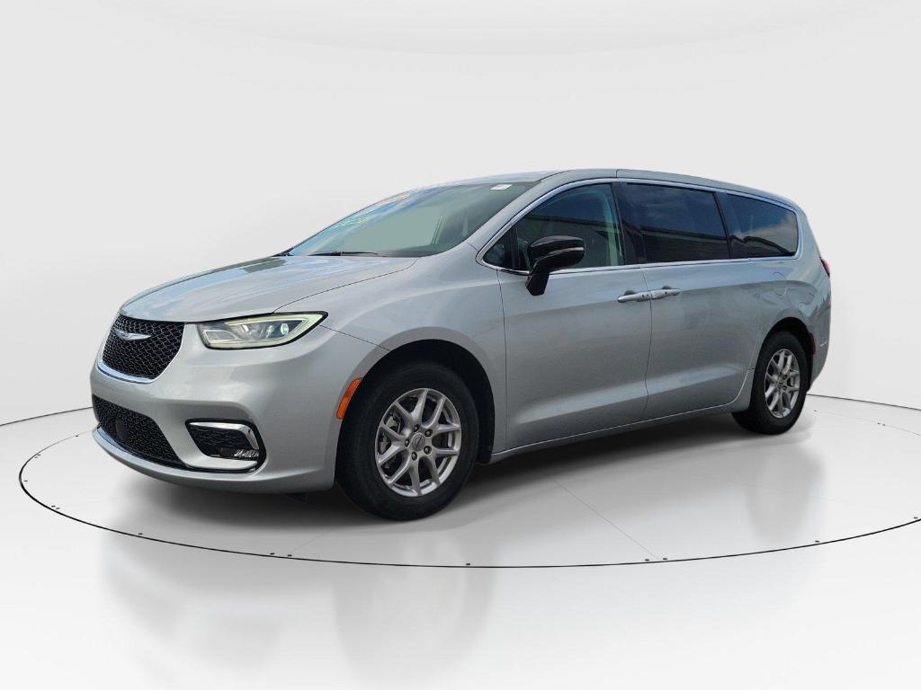 Chrysler Pacifica 2024